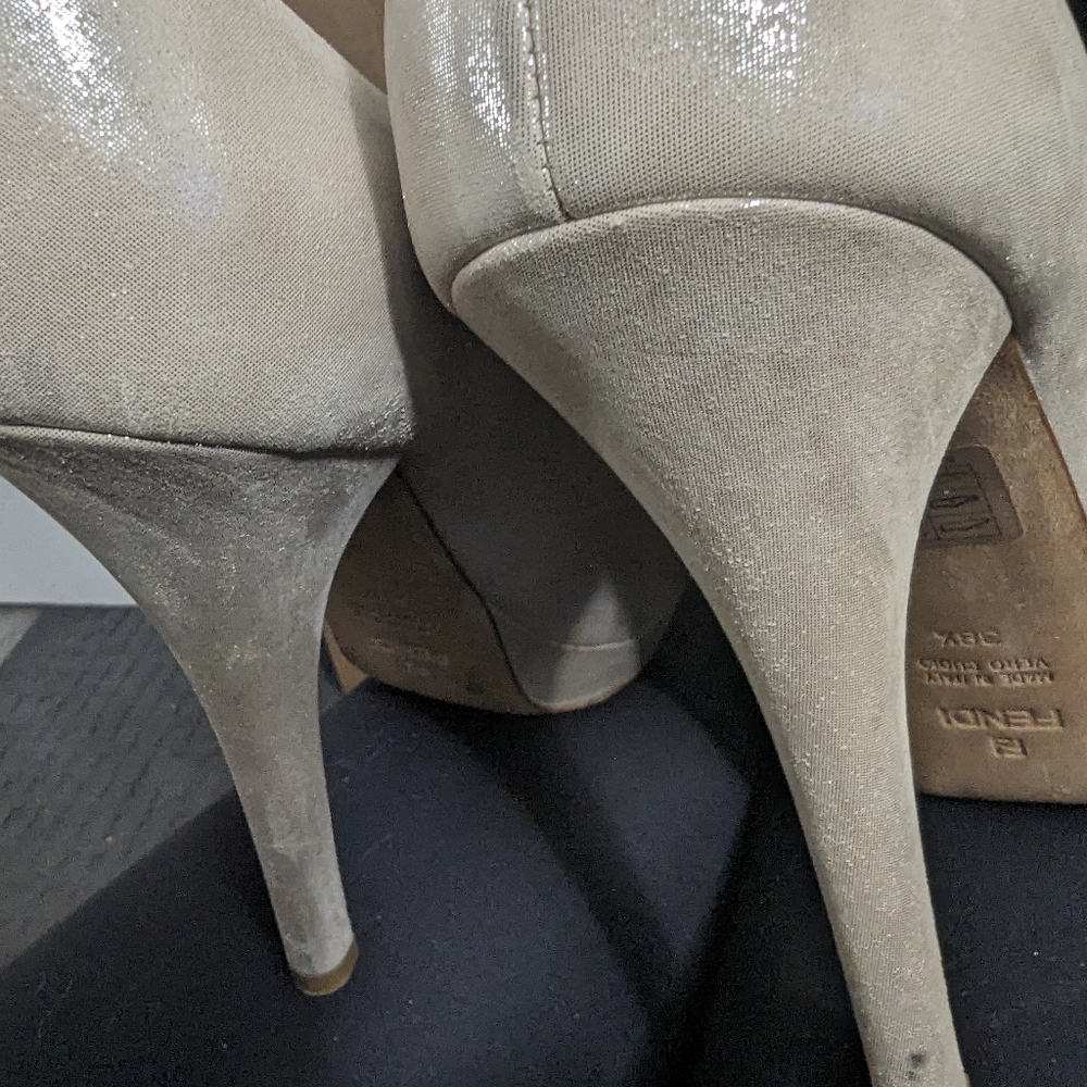 Fendi Champagne Pumps - Picture 8 of 8